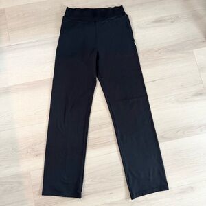 Vuori black straight pants